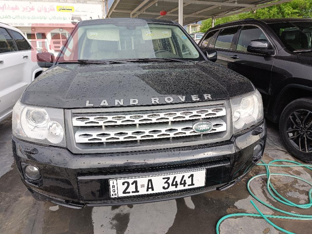 لاند ڕۆڤەر LR2